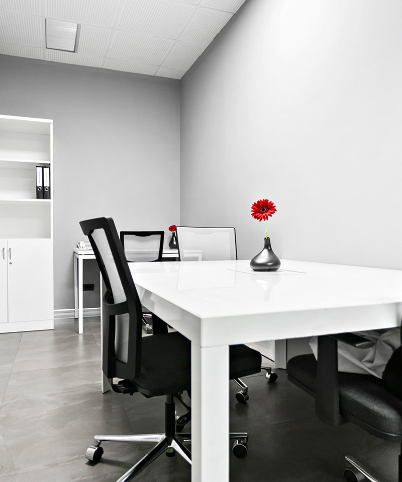 feat-small-2-800×9572